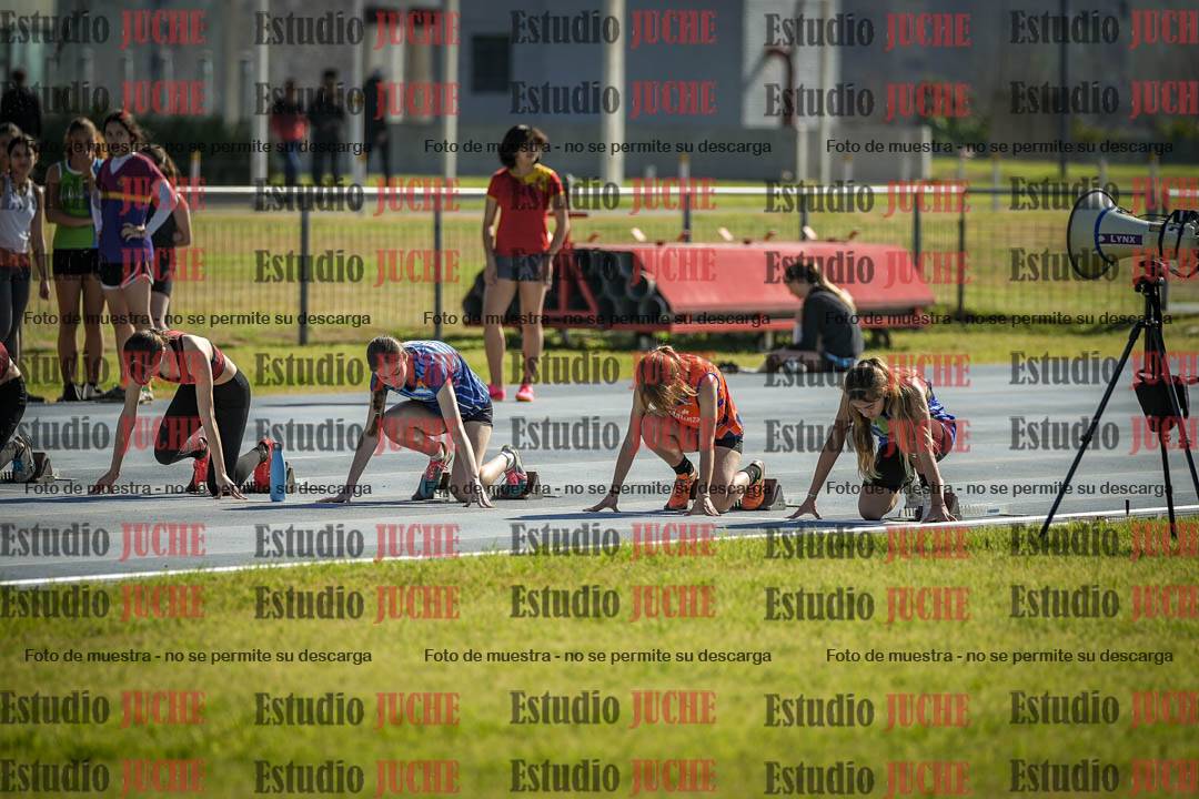 Fotos de los 80 m llanos de mujeres