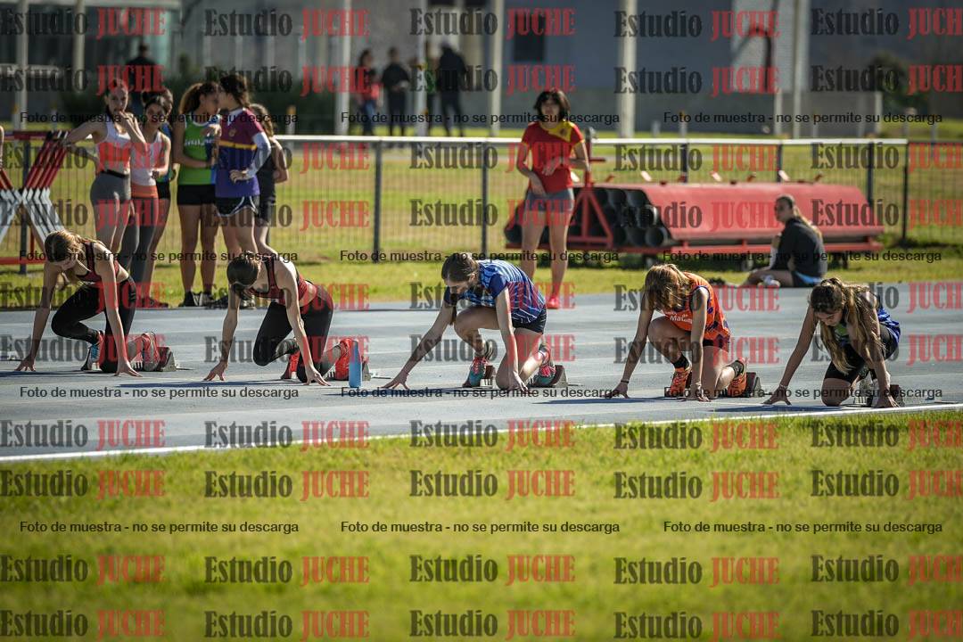 Fotos de los 80 m llanos de mujeres