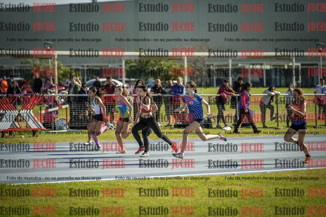 Fotos de los 80 m llanos de mujeres