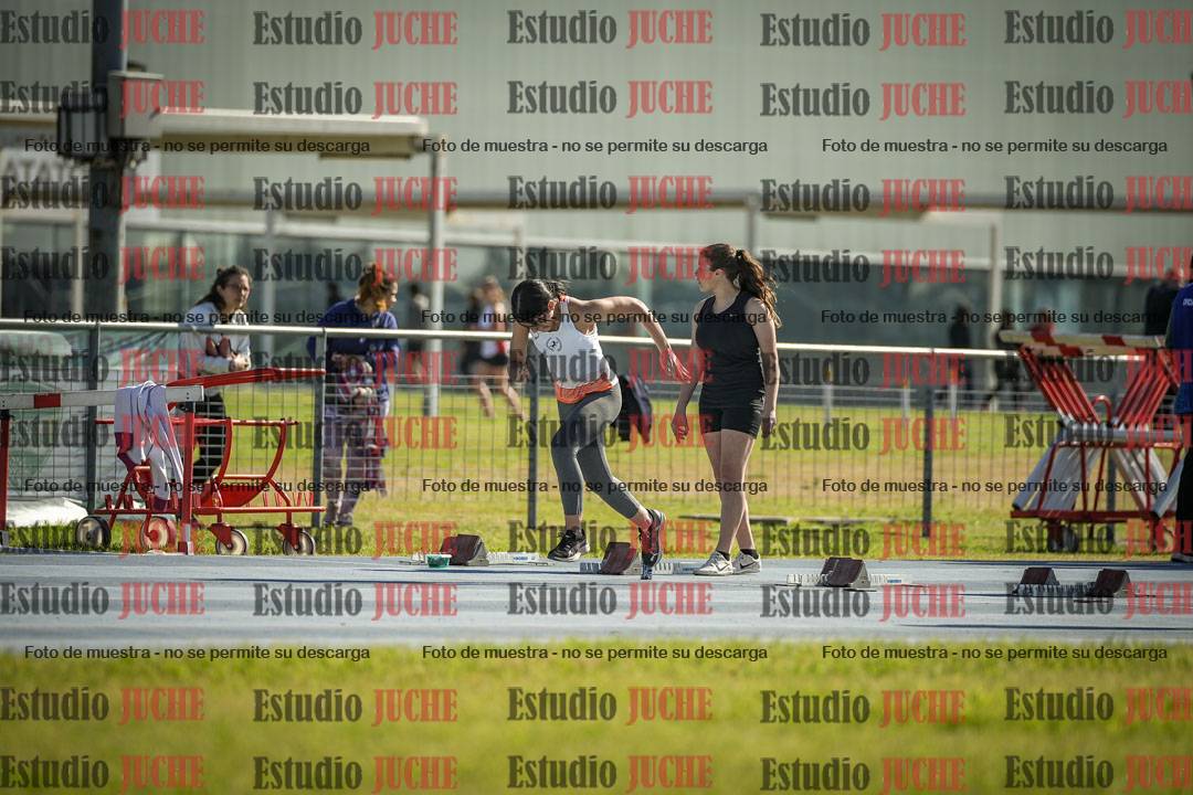 Fotos de los 80 m llanos de mujeres