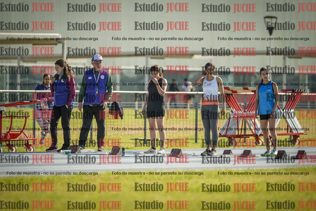 Fotos de los 80 m llanos de mujeres