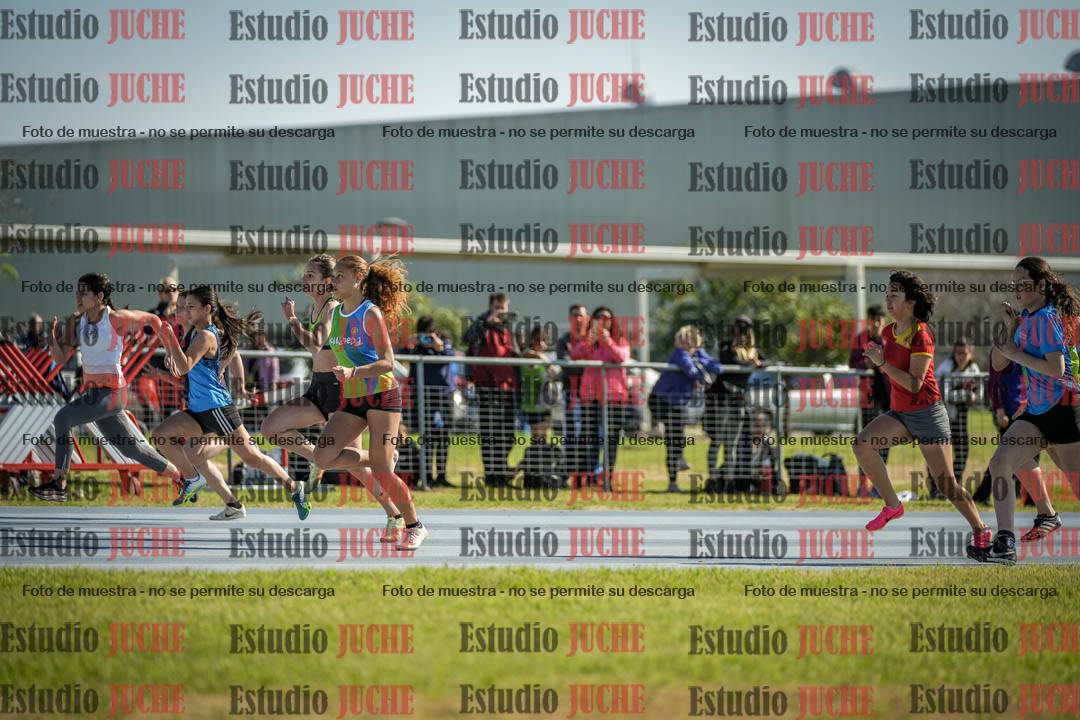 Fotos de los 80 m llanos de mujeres