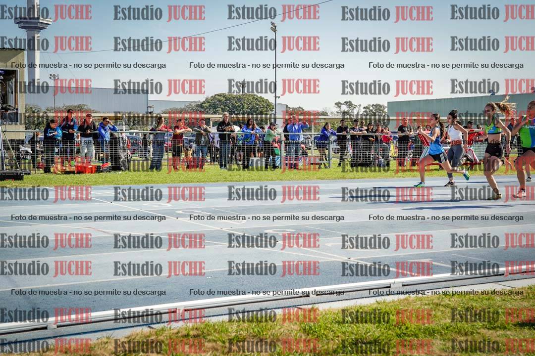 Fotos de los 80 m llanos de mujeres