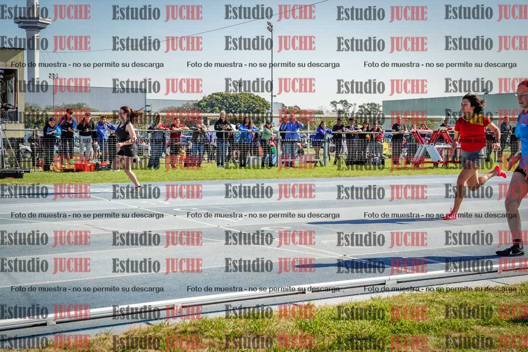 Fotos de los 80 m llanos de mujeres