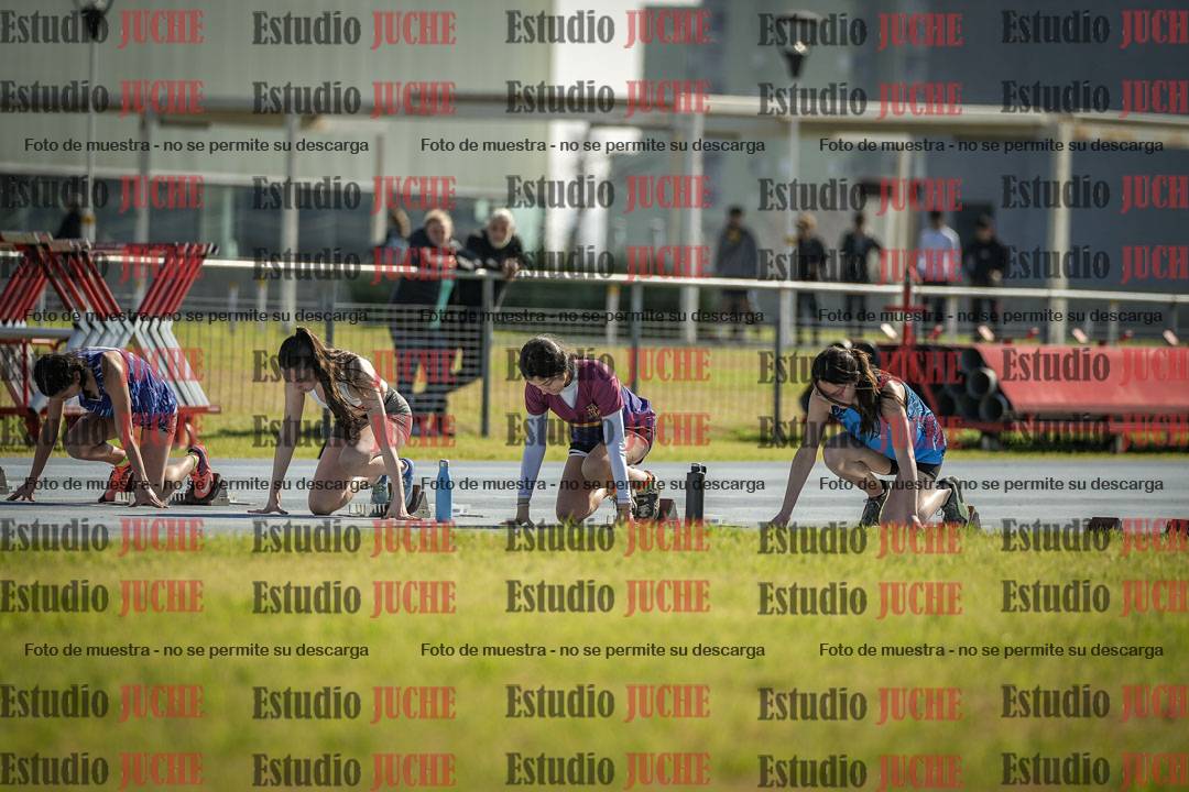 Fotos de los 80 m llanos de mujeres