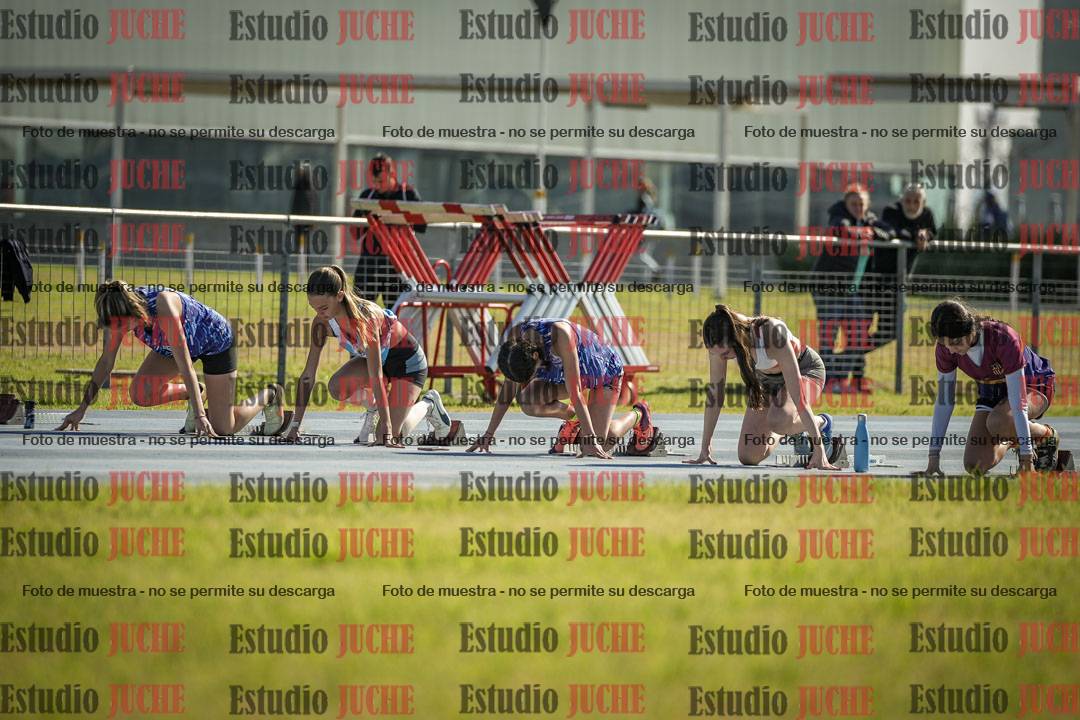 Fotos de los 80 m llanos de mujeres