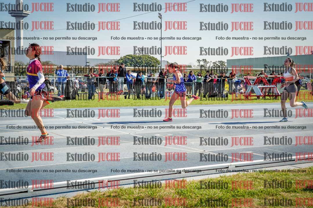 Fotos de los 80 m llanos de mujeres