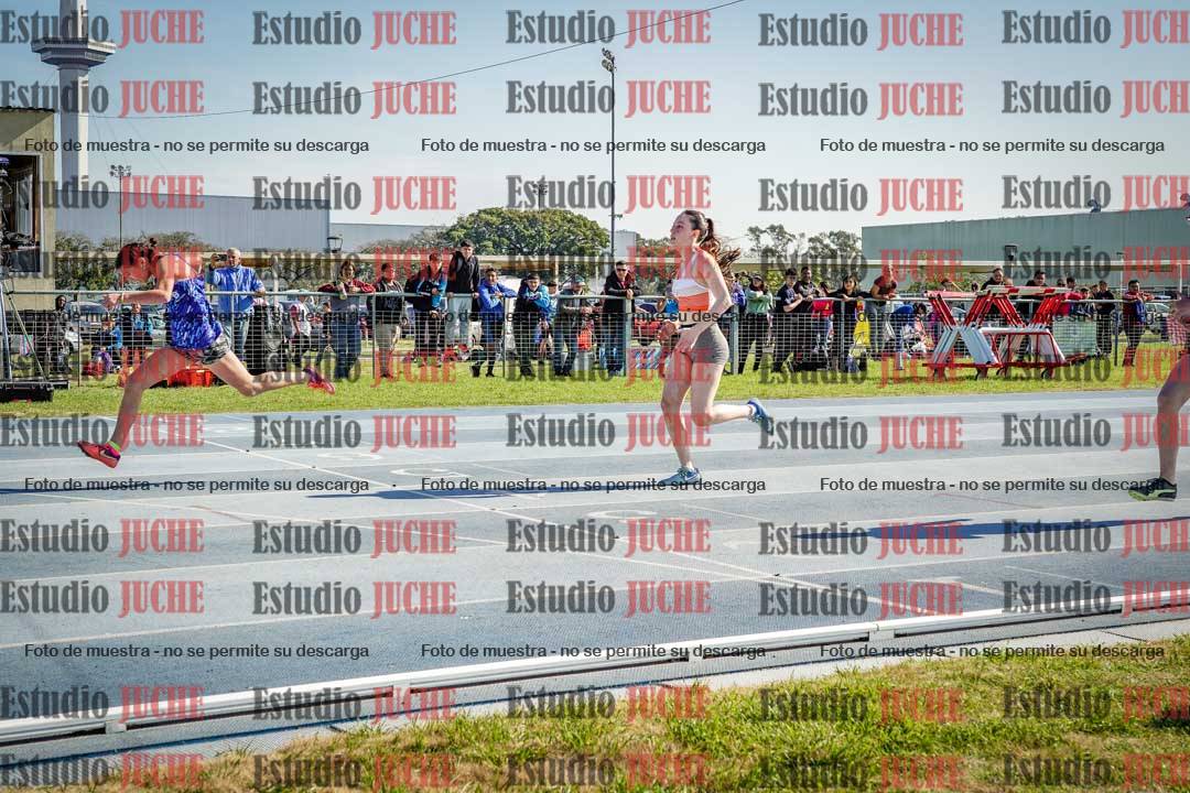 Fotos de los 80 m llanos de mujeres