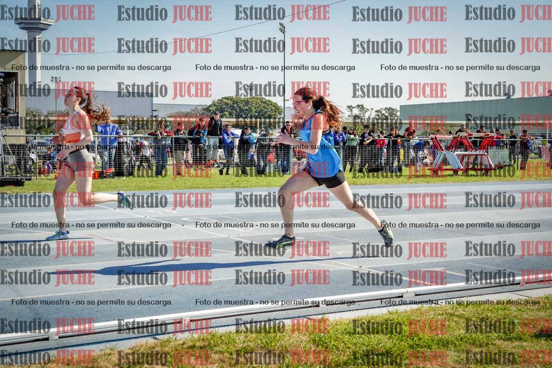 Fotos de los 80 m llanos de mujeres