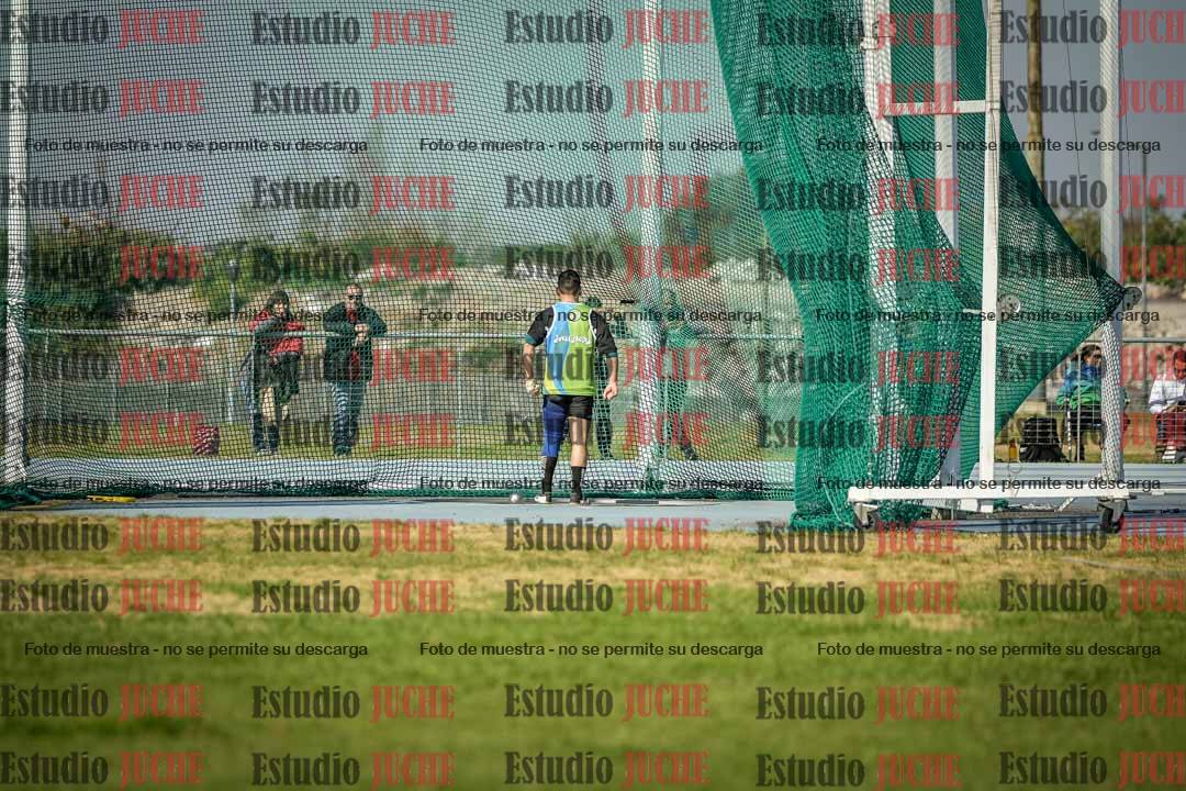 Fotos del lanzamiento de martillo de varones