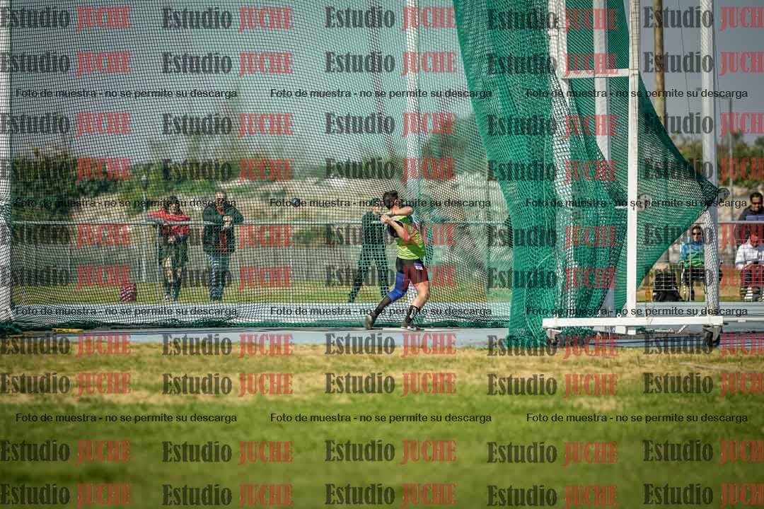 Fotos del lanzamiento de martillo de varones