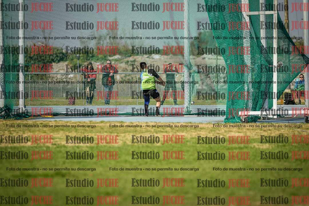 Fotos del lanzamiento de martillo de varones