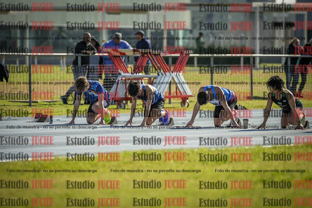 Fotos de los 80 m llanos de varones
