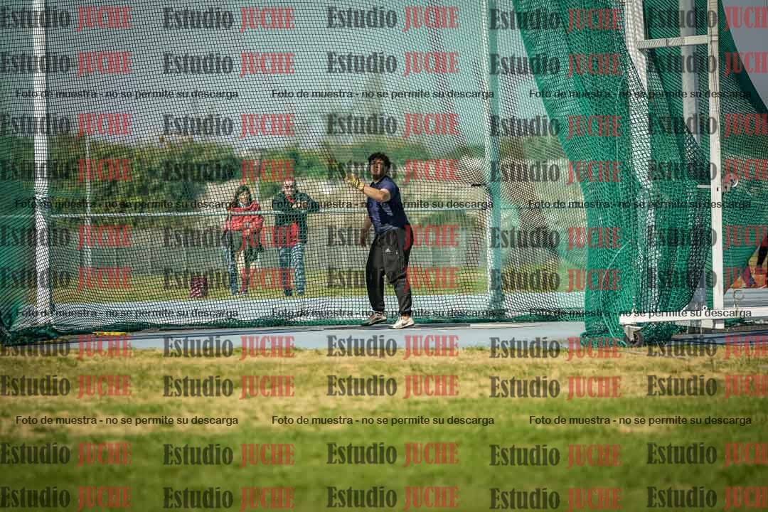Fotos del lanzamiento de martillo de varones