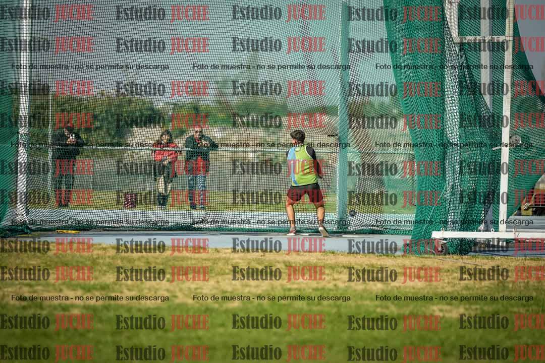 Fotos del lanzamiento de martillo de varones