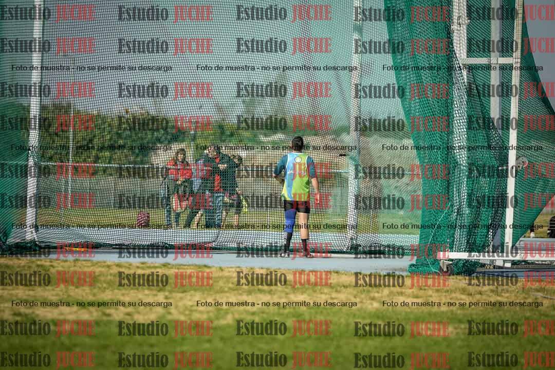 Fotos del lanzamiento de martillo de varones