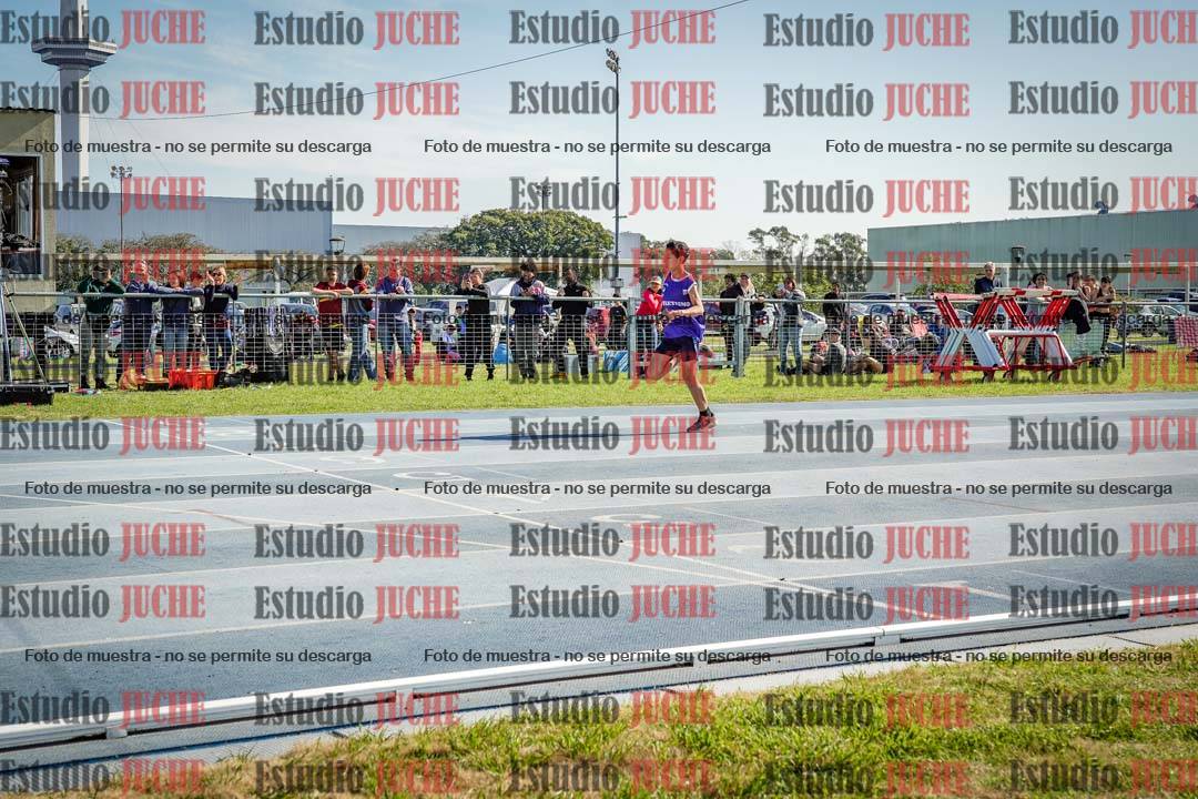 Fotos de los 80 m llanos de varones