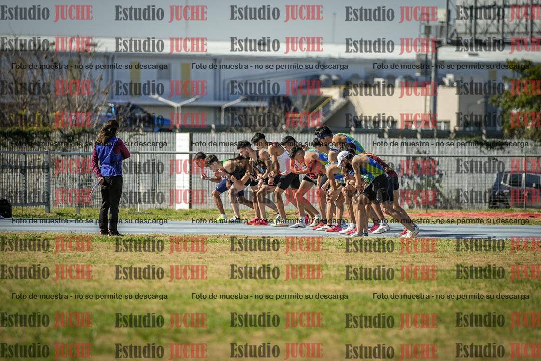 Fotos de los 1000 m llanos de varones