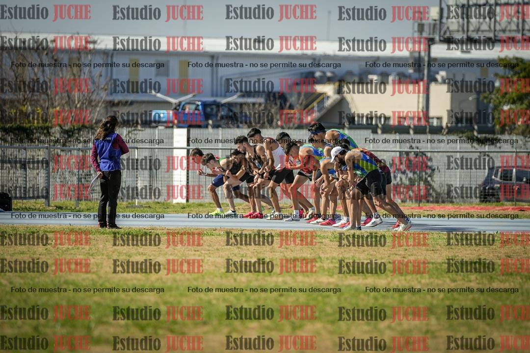 Fotos de los 1000 m llanos de varones
