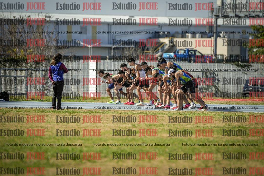 Fotos de los 1000 m llanos de varones