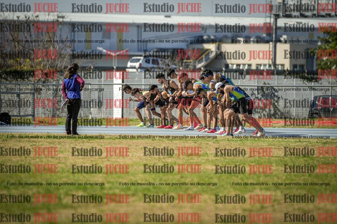 Fotos de los 1000 m llanos de varones