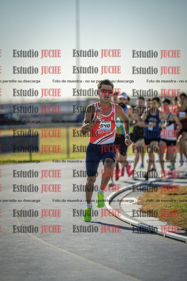 Fotos de los 1000 m llanos de varones
