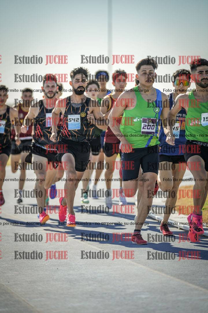 Fotos de los 1000 m llanos de varones