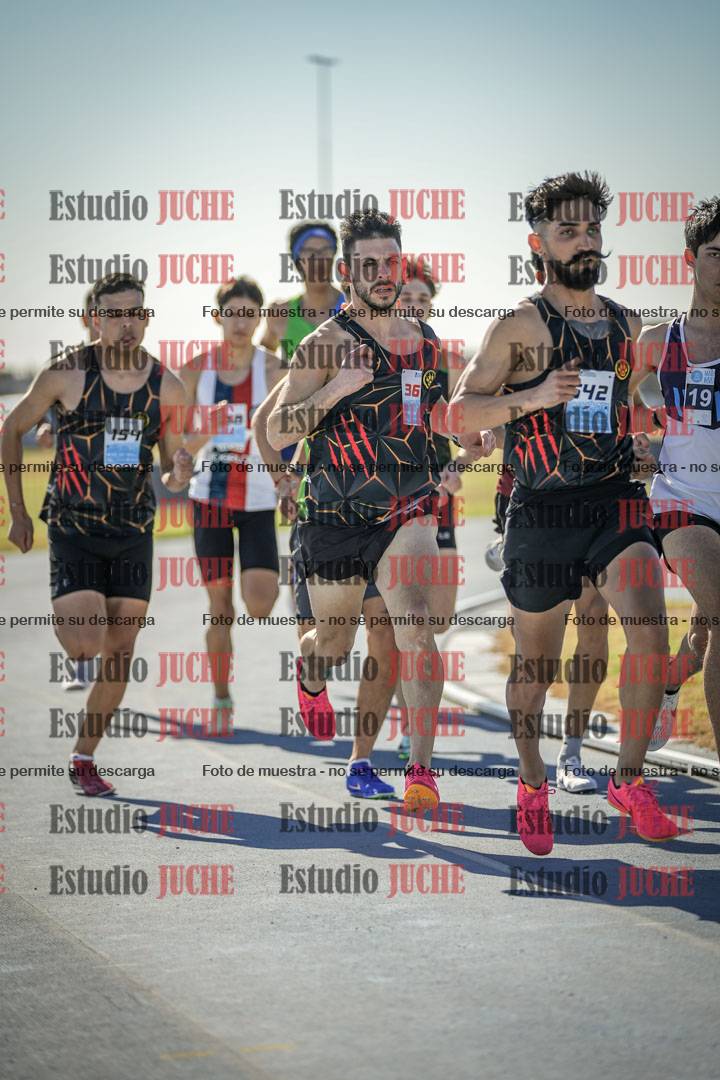 Fotos de los 1000 m llanos de varones
