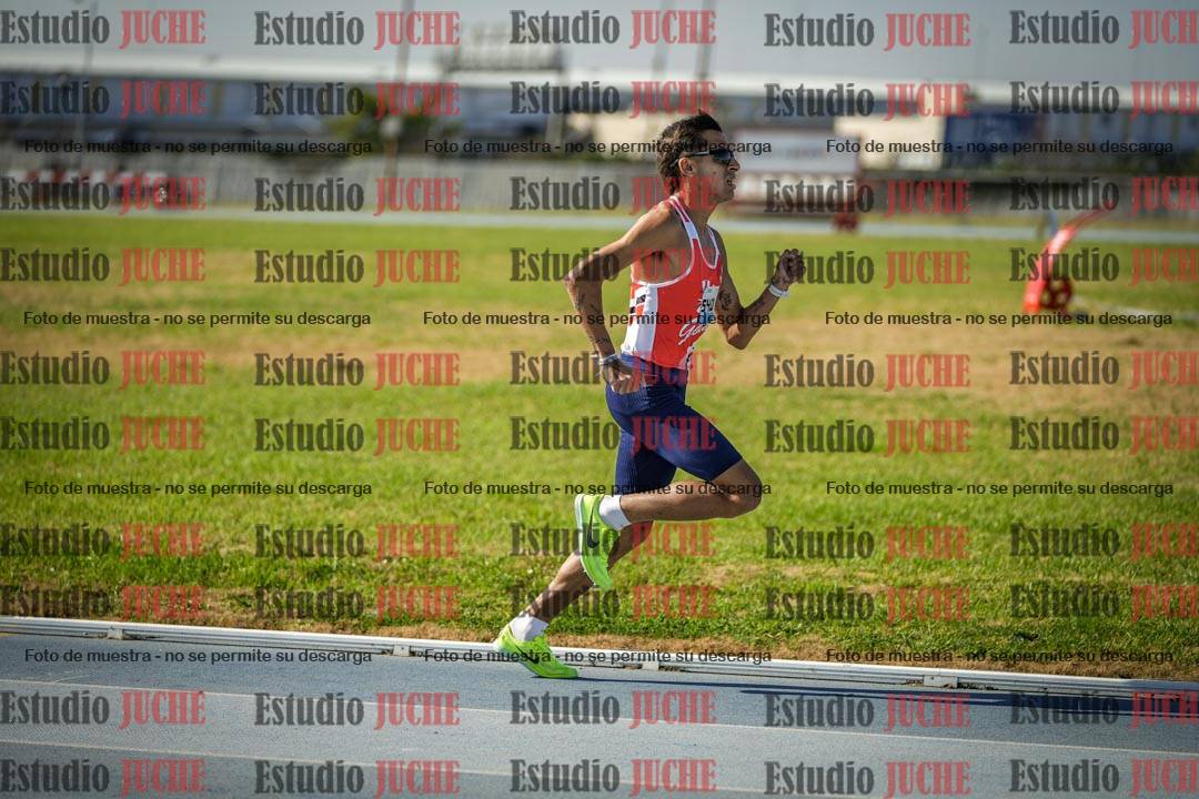 Fotos de los 1000 m llanos de varones