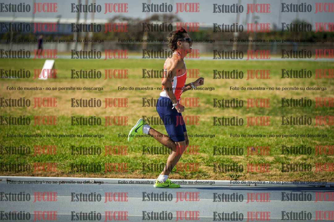 Fotos de los 1000 m llanos de varones