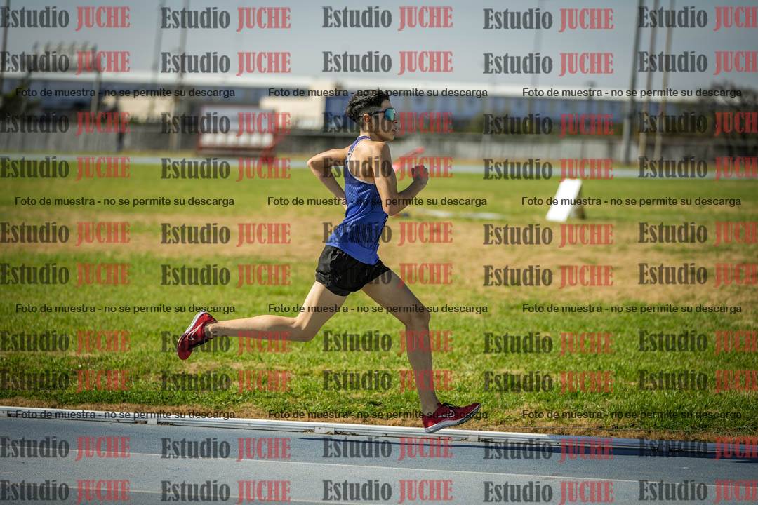 Fotos de los 1000 m llanos de varones