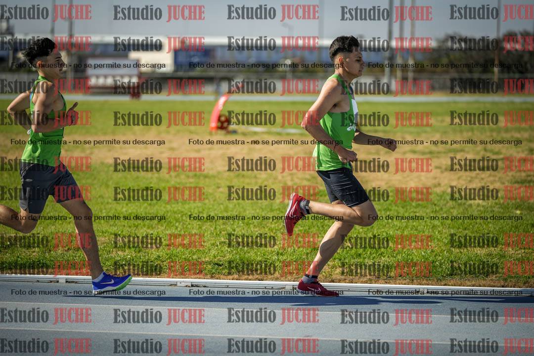 Fotos de los 1000 m llanos de varones