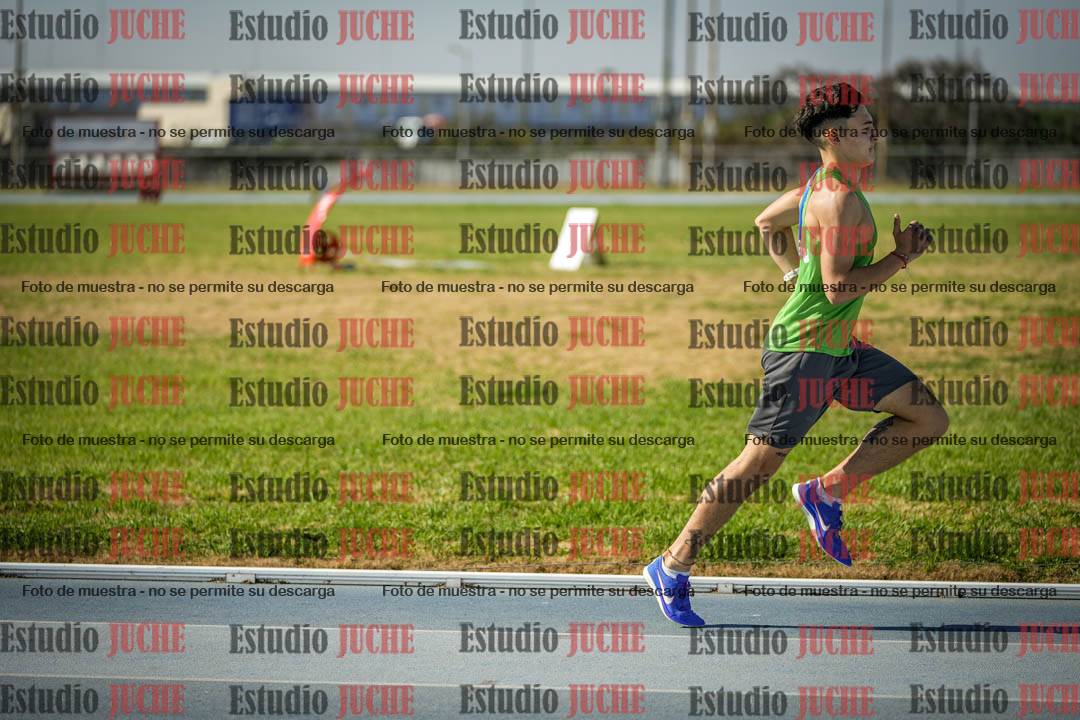 Fotos de los 1000 m llanos de varones