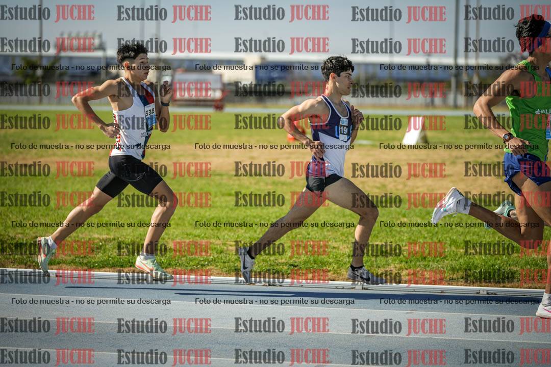 Fotos de los 1000 m llanos de varones