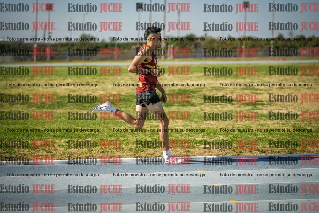 Fotos de los 1000 m llanos de varones