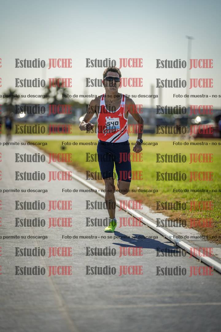 Fotos de los 1000 m llanos de varones
