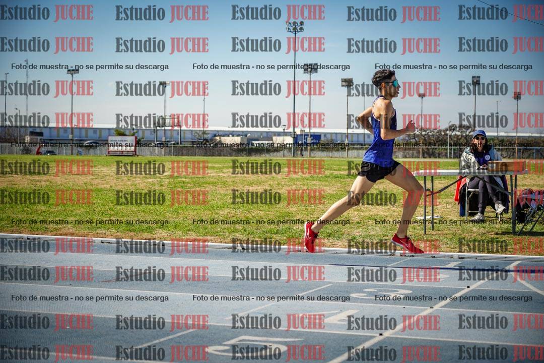 Fotos de los 1000 m llanos de varones