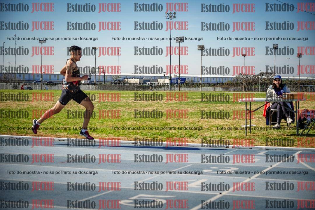 Fotos de los 1000 m llanos de varones