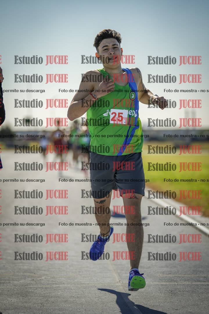 Fotos de los 1000 m llanos de varones