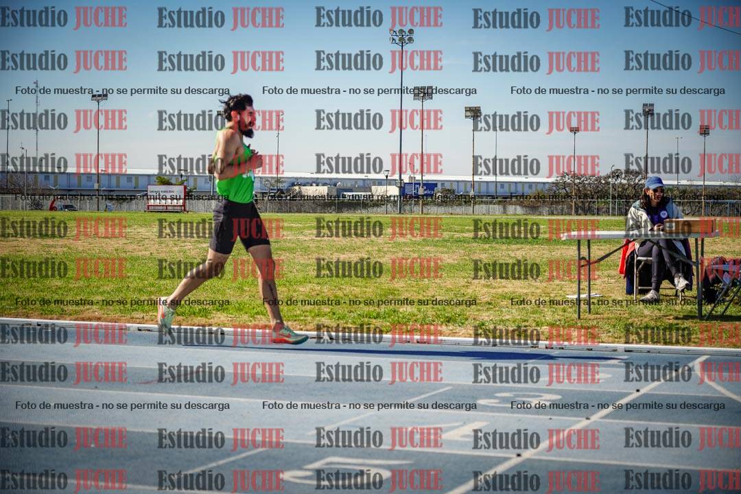 Fotos de los 1000 m llanos de varones