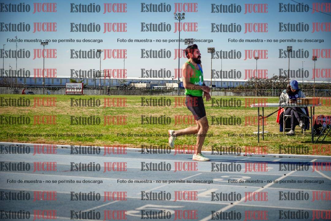 Fotos de los 1000 m llanos de varones