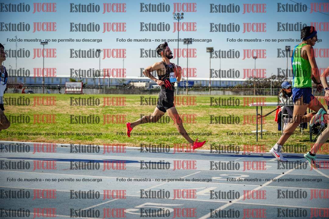Fotos de los 1000 m llanos de varones