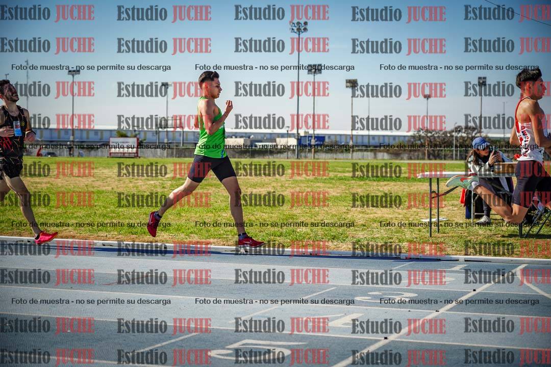 Fotos de los 1000 m llanos de varones