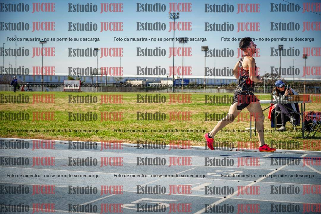 Fotos de los 1000 m llanos de varones