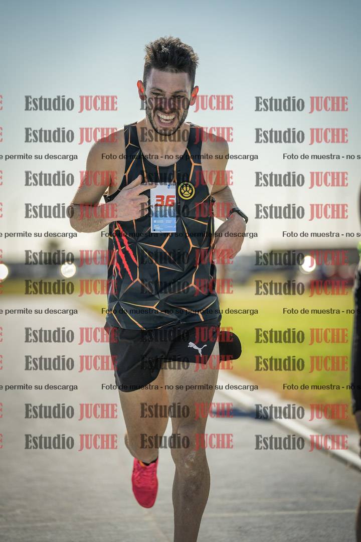 Fotos de los 1000 m llanos de varones