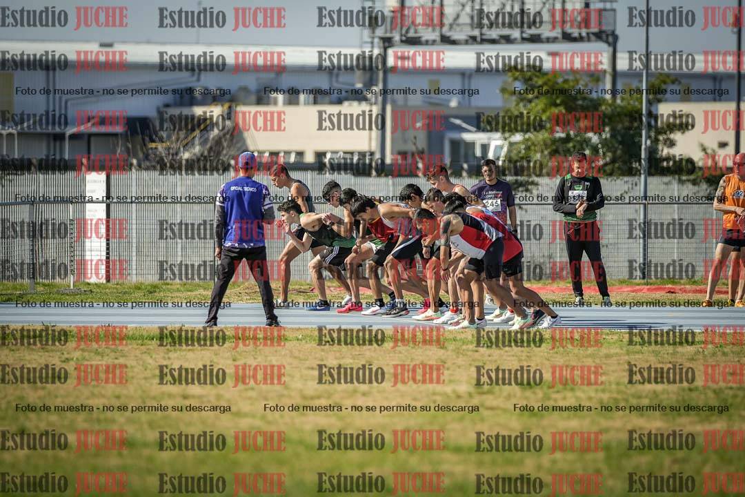 Fotos de los 1000 m llanos de varones
