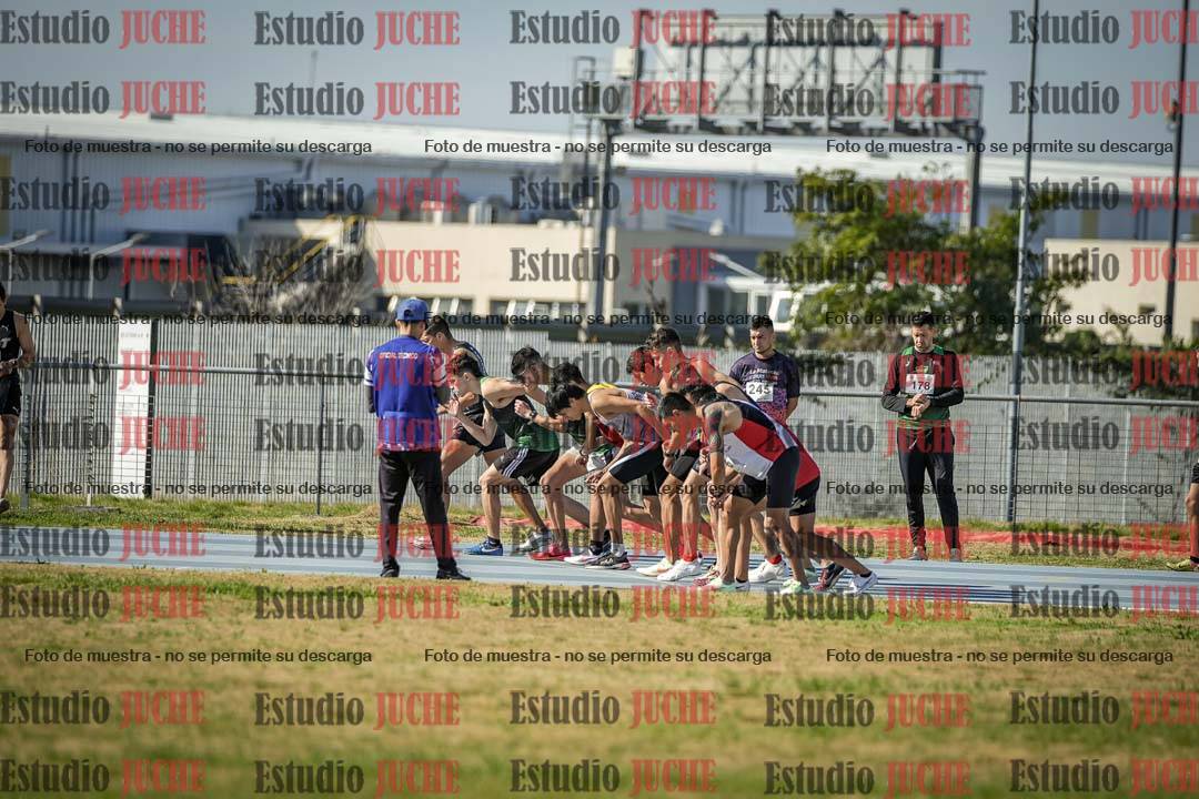 Fotos de los 1000 m llanos de varones