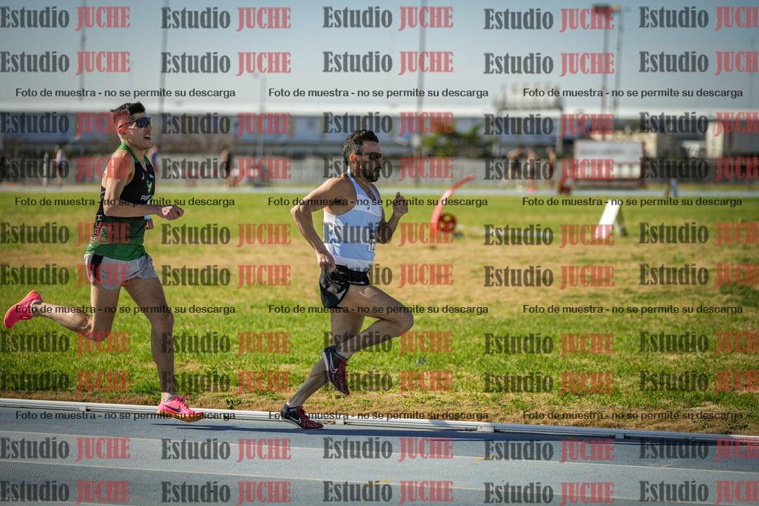 Fotos de los 1000 m llanos de varones