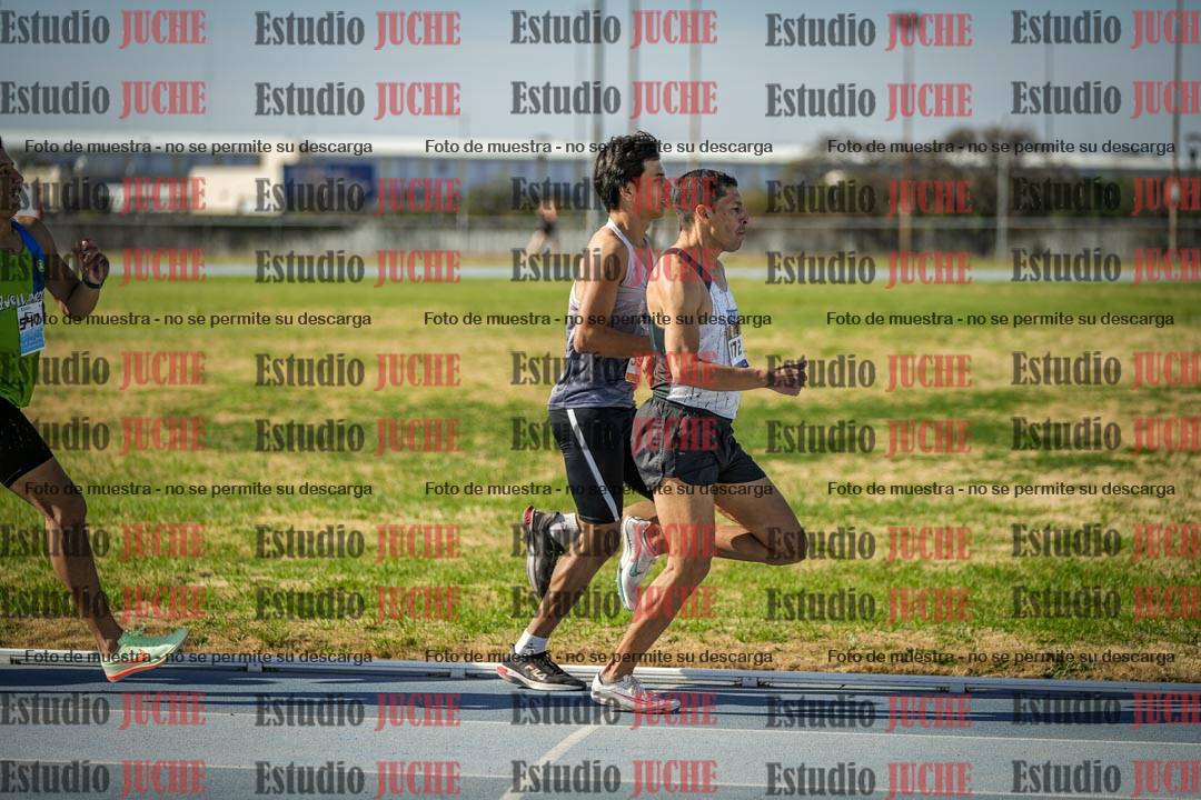 Fotos de los 1000 m llanos de varones