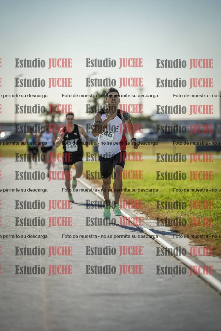 Fotos de los 1000 m llanos de varones